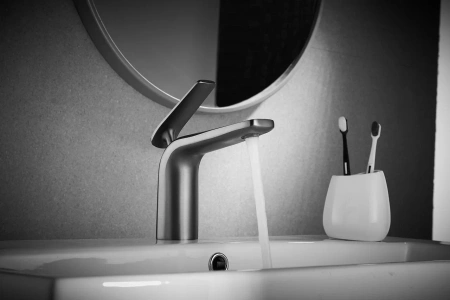 Смеситель Rose R3901T на раковину серый