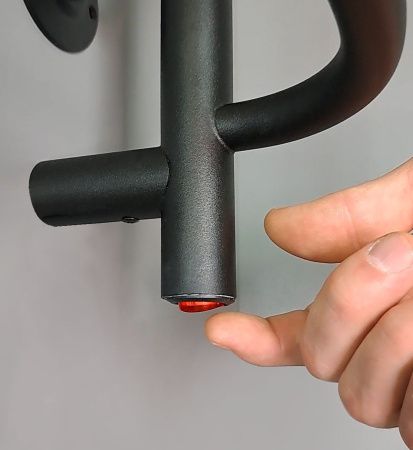 Полотенцесушитель электрический Indigo Europe Lux LELLE60-50BRRt 55х60 черный