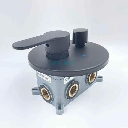 Душевая система ALMAes Ruver TVZ-8830 встраиваемая в стену цвет черный