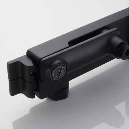 Душевая стойка Shevanik S4226H настенная цвет черный