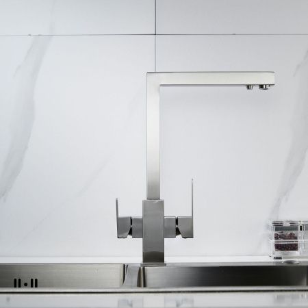 Смеситель для кухни Shevanik S148L на мойку сатин