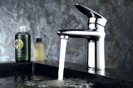 Смеситель LeMark Status LM4406C на раковину хром