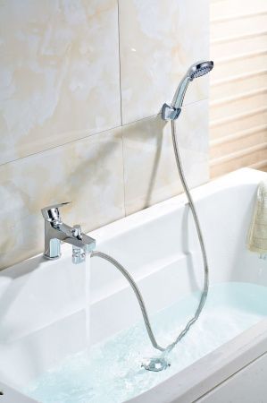 Смеситель Rossinka S S35-38 на борт ванны хром