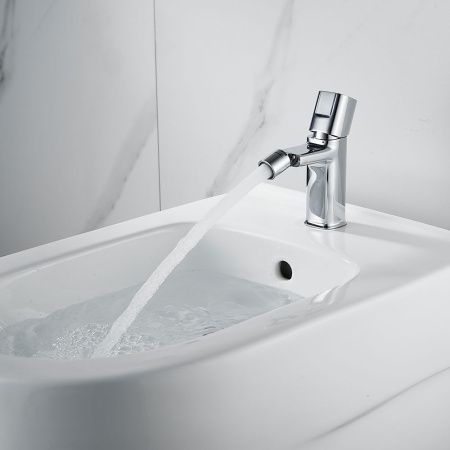 Смеситель Maretti LR34R842 на биде хром