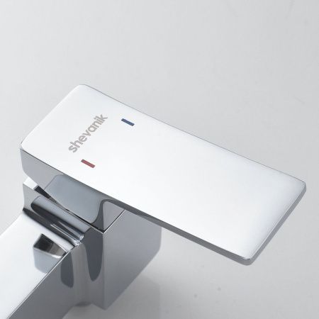 Душевая стойка Shevanik S4036 настенная цвет хром
