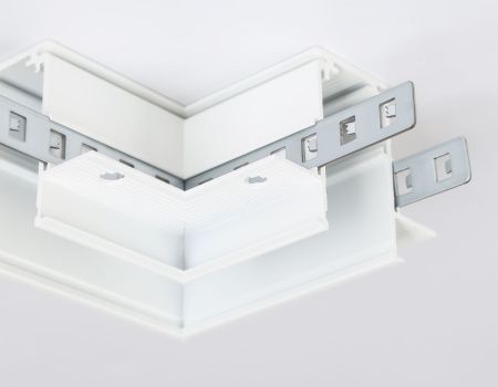 Коннектор угловой для шинопровода Ambrella Light Track System (Трацк Сыстем) GL3352