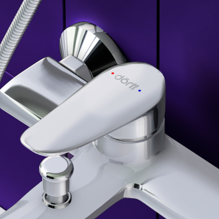 Смеситель для ванны и душа Dorff Ultra D5010000 настенный хром без термостата