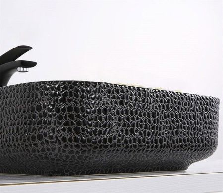 Раковина из сантехнического фаянса CeramaLux D1303H004 40х40 накладная цвет черный без отверстий под смеситель