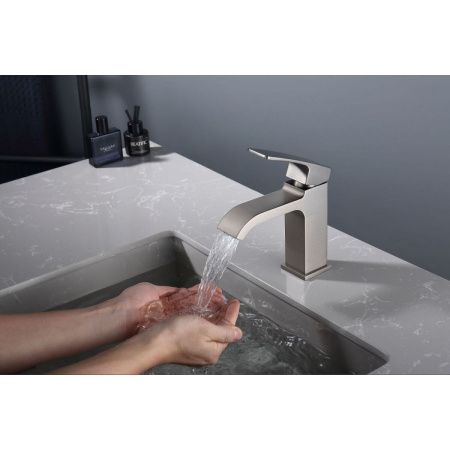 Смеситель Raglo R02 R02.10.09 на раковину графит