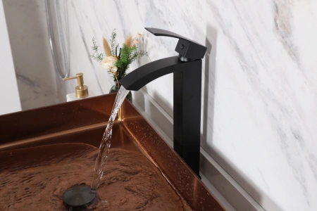 Смеситель Gid Cascada Victoria L120-BM-D (L120BMD) на столешницу черный матовый