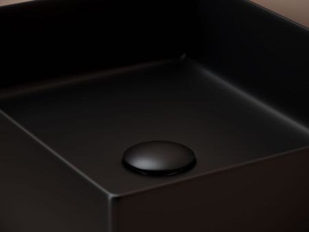 Раковина из сантехнического фарфора Ceramica Nova ELEMENT CN6069MB 50х40 накладная цвет черный без отверстий под смеситель