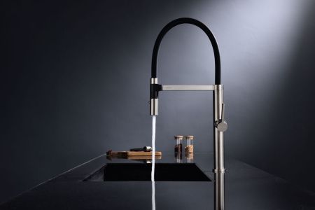 Смеситель для кухни Paulmark LEADER Le214101-BS на мойку никель