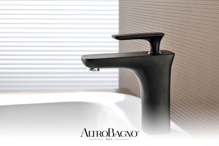 Смеситель AltroBagno Aperto AltroBagnoAperto0120NeOp на раковину черный