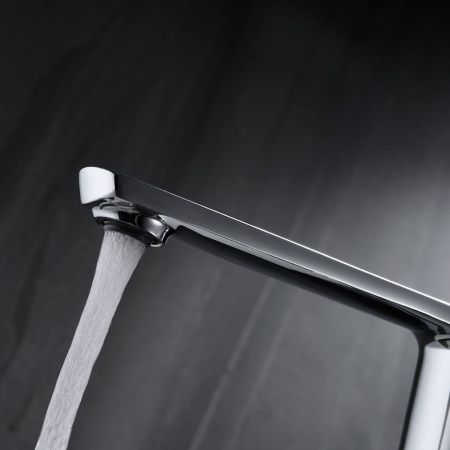 Смеситель для раковины Vincea Next VBF-1N2CH на столешницу хром