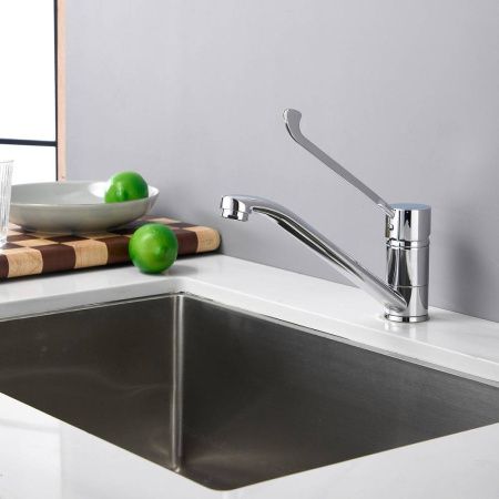 Смеситель для кухни BELZ B70019 на мойку хром