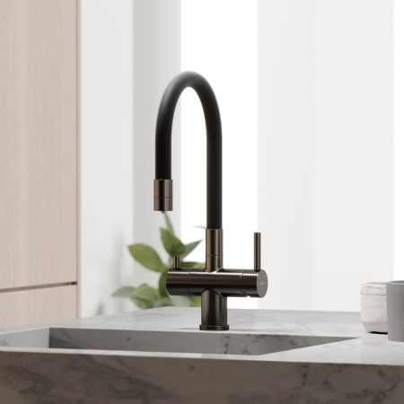 Смеситель для кухни Sancos Lucia SC4004GG на мойку вороненая сталь