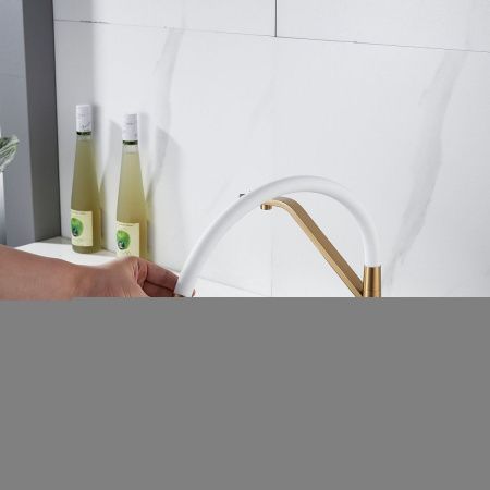 Смеситель для кухни Shevanik S278G на мойку золото