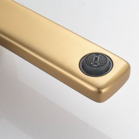 Душевая стойка Shevanik S9936G настенная цвет золото