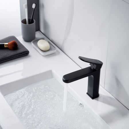 Смеситель Shevanik S4501H на раковину черный