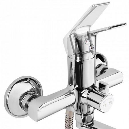 Смеситель для ванны Milardo Nelson NELSB00M02 настенный хром