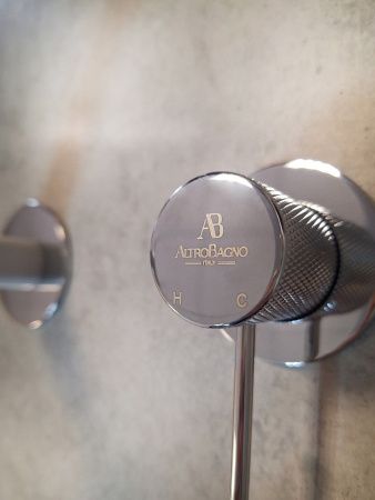 Смеситель для раковины AltroBagno Intento AltroBagnoIntento010504MW встраиваемый в стену белый