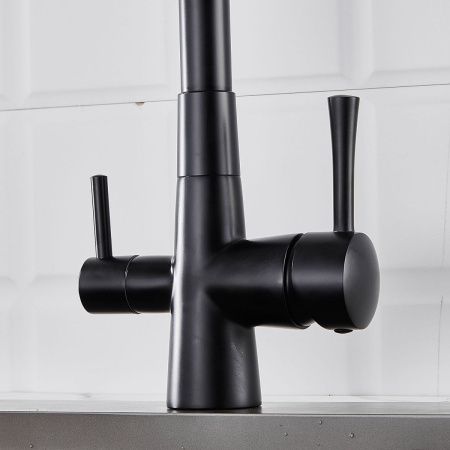 Смеситель для кухни Shevanik S528H на мойку черный