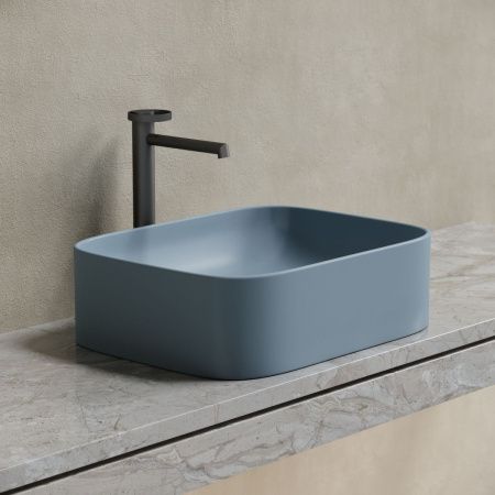 Раковина из сантехнического фарфора Ceramica Nova ELEMENT CN6052MHL 50х40 накладная цвет голубой без отверстий под смеситель