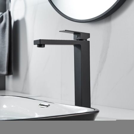 Смеситель для раковины Shevanik S9611H на столешницу черный