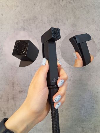 Гигиенический душ со смесителем AltroBagno BM AltroBagnoBM060122MB черный