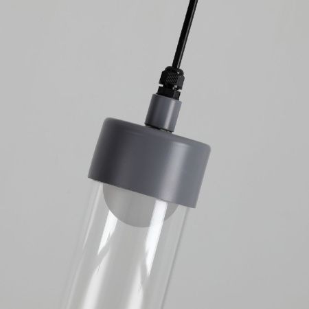 Уличный подвесной светильник Favourite OUTDOOR (ОУТДООР) 4703-1P