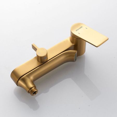Душевая стойка Shevanik S4136G настенная цвет золото