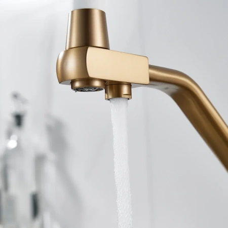 Смеситель для кухни Maretti ENG31RGF13 на мойку белый/золото