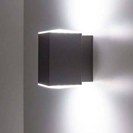 Уличный настенный светильник Citilux Garda (Гарда) CLU0002