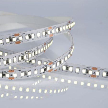 Светодиодная лента Uniel ULS-2835 ULS-2835-168LED/m-10mm-IP20-DC24V-14W/m-5M-6500K катушка в герметичной упаковке