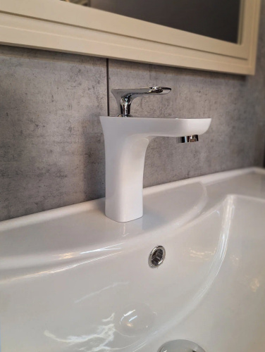 Смеситель для раковины AltroBagno Aperto AltroBagnoAperto0109BiCr на раковину хром/белый - фото 4