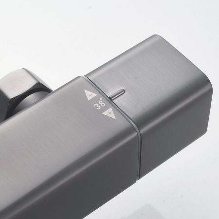 Душевая стойка Shevanik S3096T настенная цвет оружейная сталь с термостатом