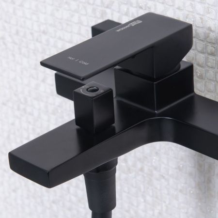 Смеситель для ванны Wasserkraft Abens 2000 2001 настенный черный