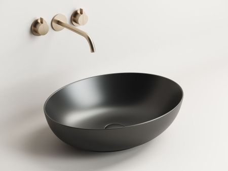 Раковина из сантехнического фарфора Ceramica Nova ELEMENT CN6017MB 50х40 накладная цвет черный без отверстий под смеситель