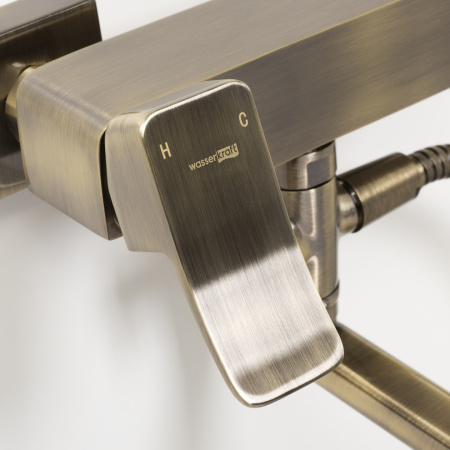 Смеситель для ванны WasserKRAFT Exter 1600 1602L настенный бронза