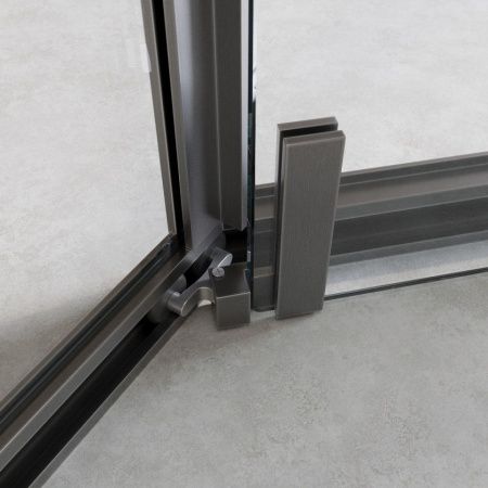 Душевой уголок Cezares RELAX 304 RELAX-304-P-1-100-C-GM 100х100 стекло прозрачное профиль оружейная сталь без поддона