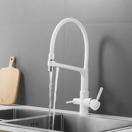 Смеситель для кухни Rose R658C на мойку белый