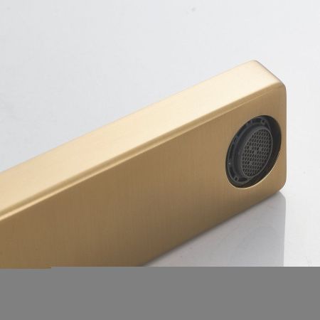 Смеситель для раковины Rose R1811G-1 на столешницу золото