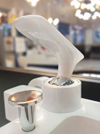 Смеситель для ванны AltroBagno Aperto AltroBagnoAperto0208Bi настенный белый