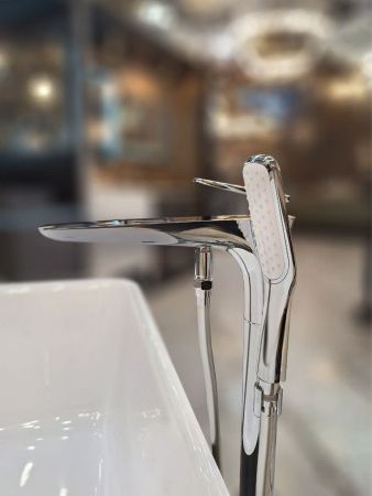 Смеситель для ванны AltroBagno Aperto AltroBagnoAperto020201Cr напольный хром