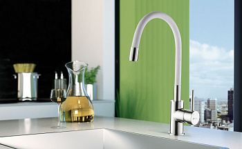 Смеситель для кухни AQG WOLLOBY 05WOL570BL на столешницу белый/хром