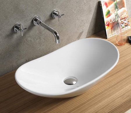 Раковина из санфаянса CeramaLux 7811A 62х36 накладная цвет белый