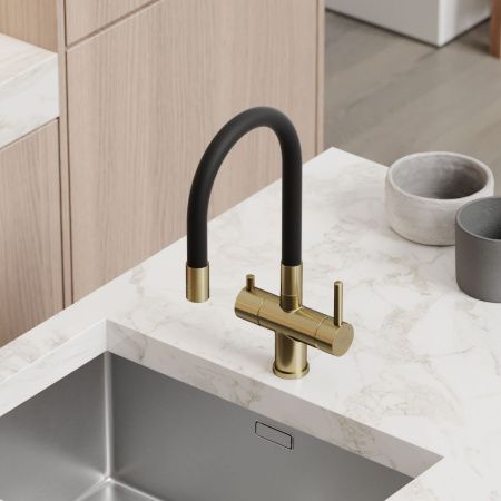 Смеситель для кухни Sancos Lucia SC4004BG на мойку золото