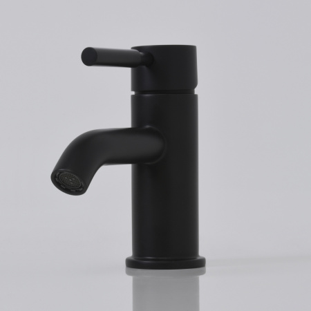 Смеситель WasserKRAFT Gollach 3300 3305 на раковину черный без термостата