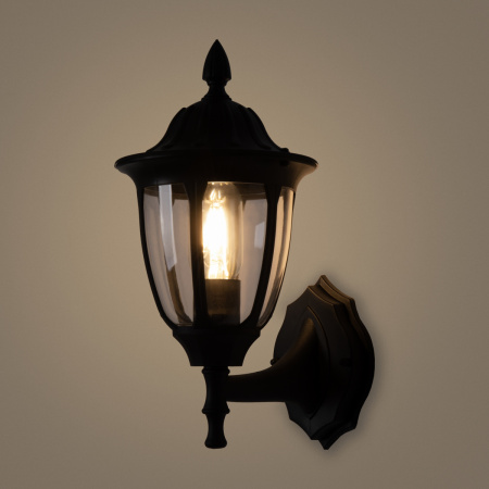 Уличный настенный светильник Voltega Frak (Фрак) VGL7305WL-01B