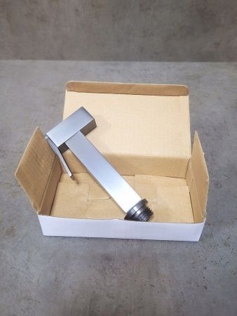 Гигиеническая лейка AltroBagno BM AltroBagnoBS060213GM цвет оружейная сталь